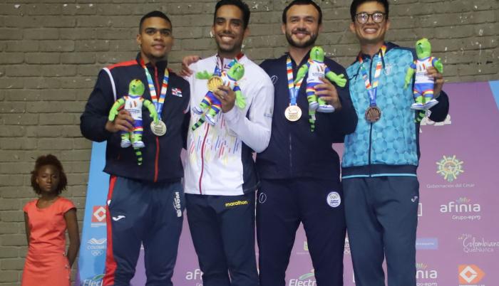 José Acevedo karate oro Juegos Bolivarianos