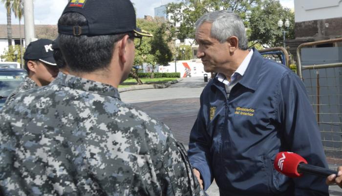El funcionario dijo además que la postura del Gobierno es dialogar con otros representantes de los movimientos indígenas, exceptuando a Iza, máximo líder de la Conaie.