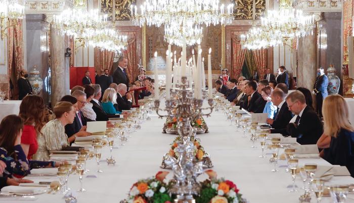 Reunión en España