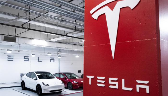 Logo de la compañía Tesla