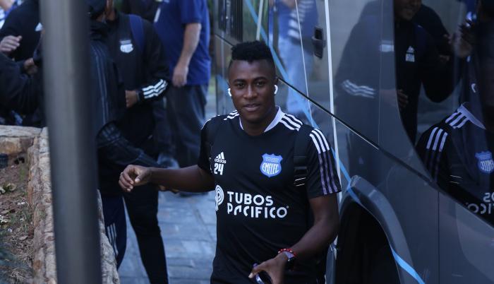 Bryan-Carabalí-Emelec-Libertadores