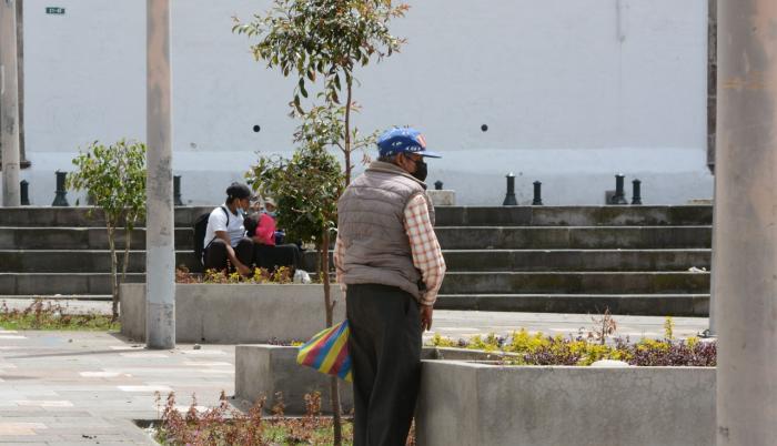 urinario público