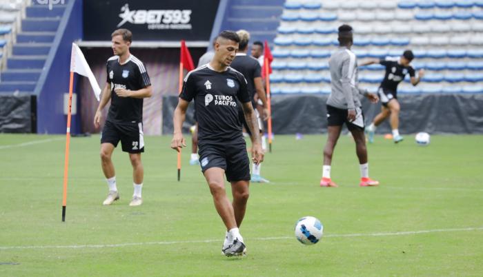 quiroga-emelec-ligapro-entrenamiento
