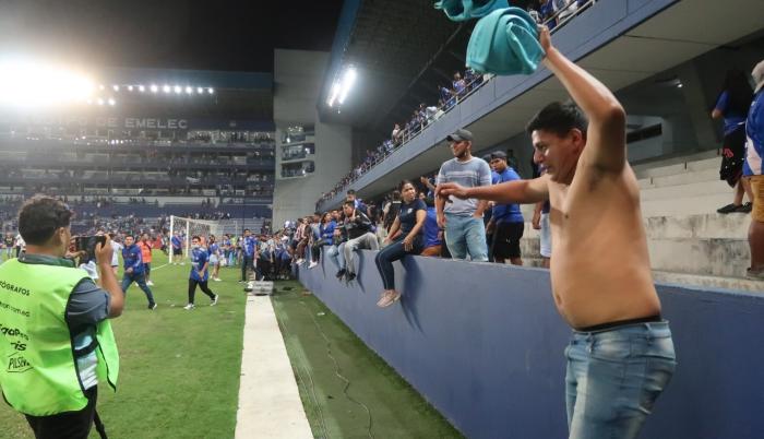 Emelec-Ligapro-invasión-estadios
