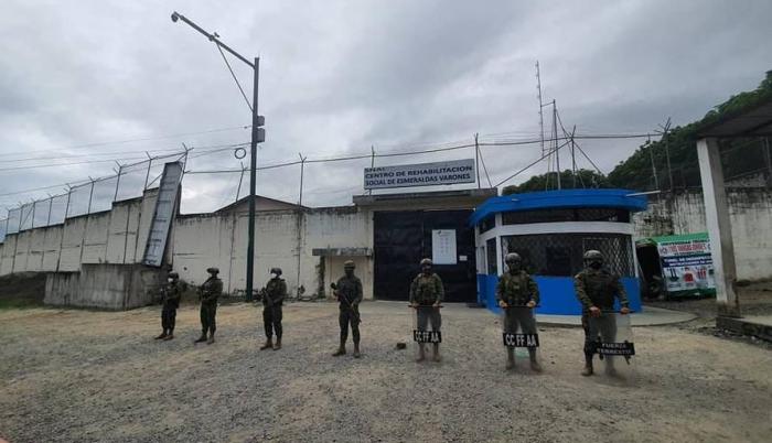 Fachada cárcel de Esmeraldas
