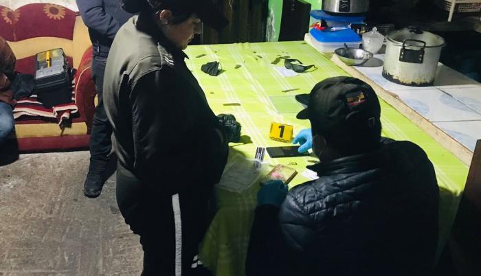 policía