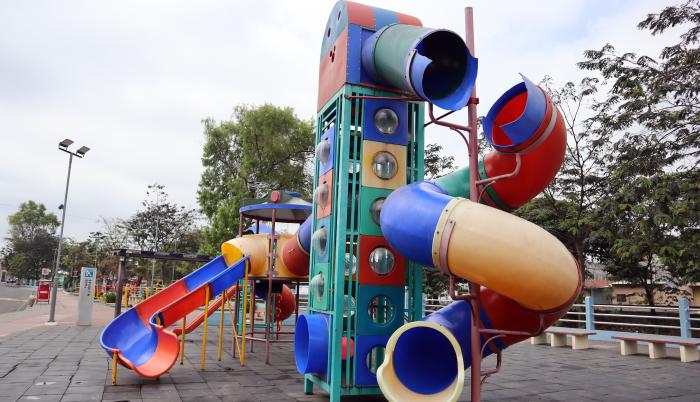 ⛳PARQUE INFANTIL UBICADO EN LA URB. EL MILAGRO VA QUEDANDO EN