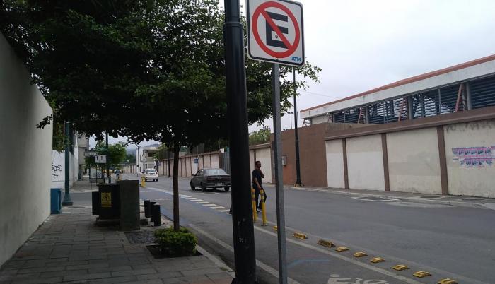 Señalética dañada