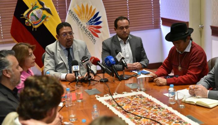 Diálogo- asamblea- temas