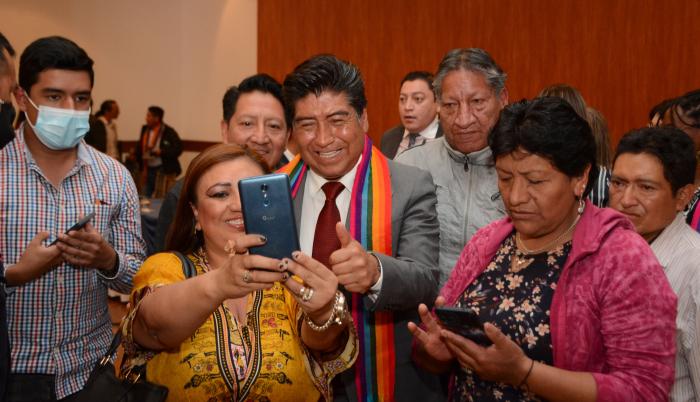 JORGE YUNDA (8838953)
