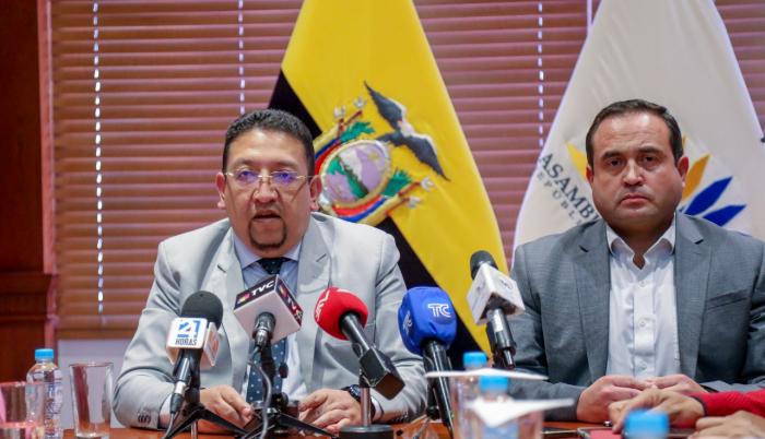 Diálogos- consulta- asamblea