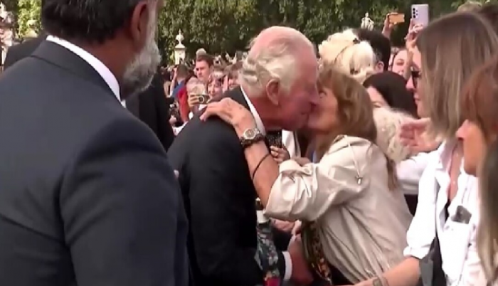 carlos iii beso