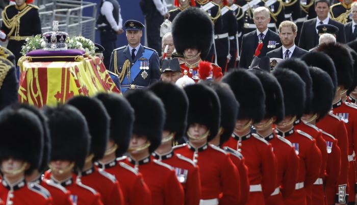 procesión de la reina