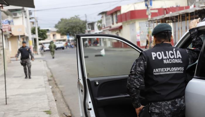 explosivo suburbio