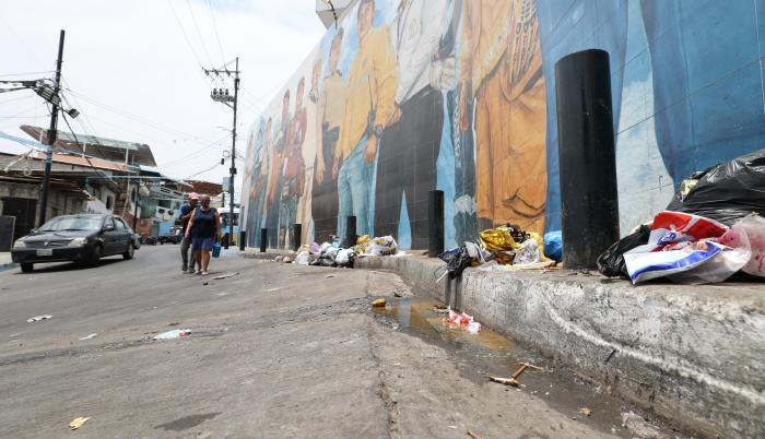 mural basura
