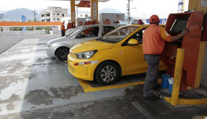robo gasolinera