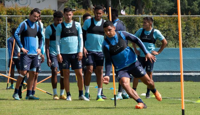 universidad-catolica-entrenamiento-Armenia