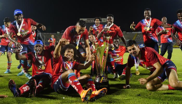 ElNacional-campeón-SerieB
