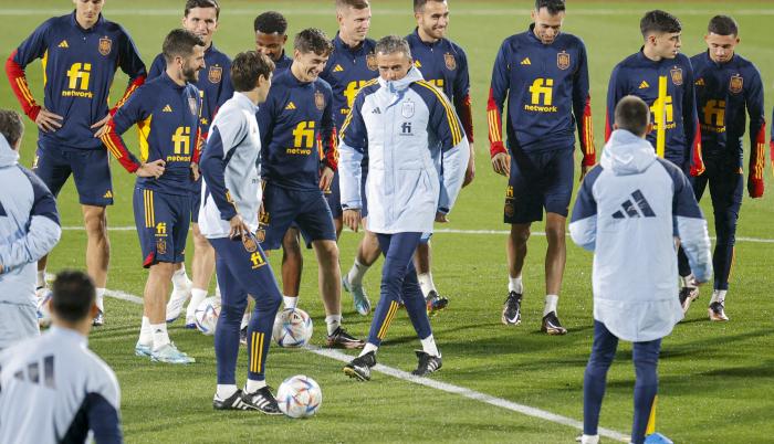 ENTRENAMIENTO-ESPAÑA-MUNDIAL-QATAR