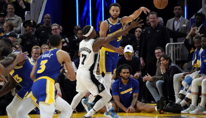 Stephen-Curry-Warriors-NBA