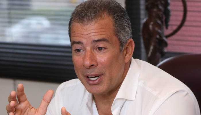 SAMUEL REYES