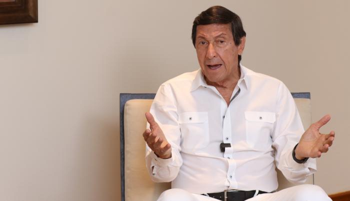 ENTREVISTA A NICOLAS L (9398368)