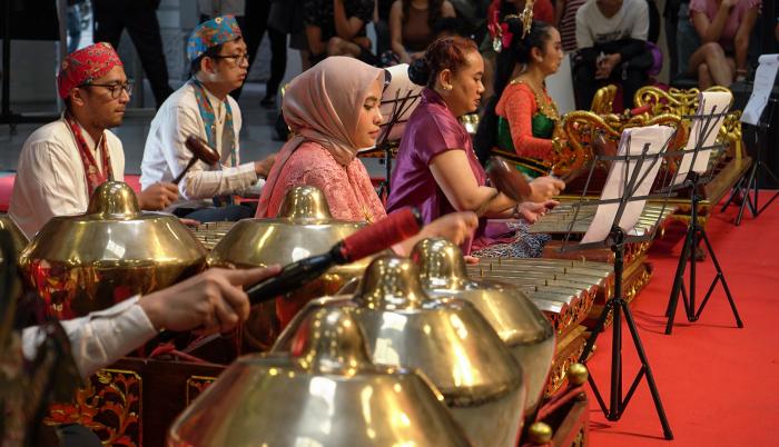 Sociedad_Cultura_Indonesia_Ecuador_UArtes