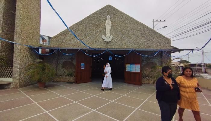 Intercultural_Ballenita_Virgen de las Nubes