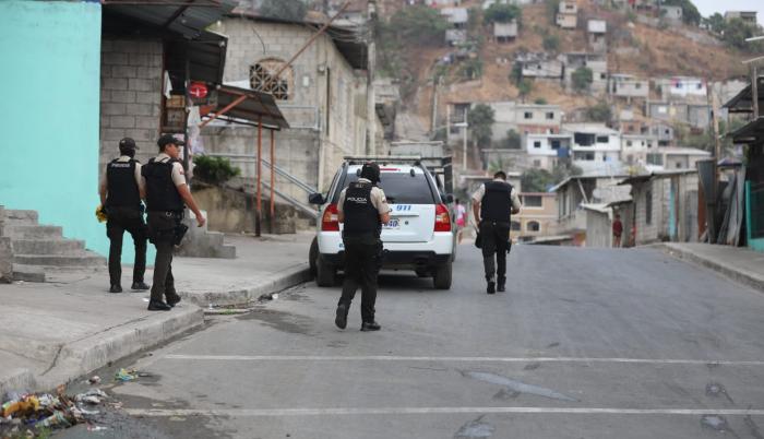 POLICÍAS Horizontes del Fortín