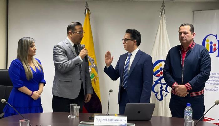 Acto. Tras una sesión de cinco horas, Roberto Romero fue posesionado como la nueva máxima autoridad de la Superintendencia de Bancos del Ecuador.