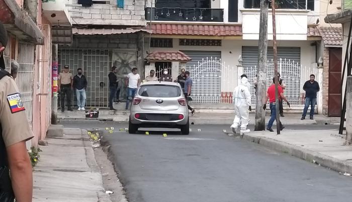 POLICÍA ASESINADO GUASMO