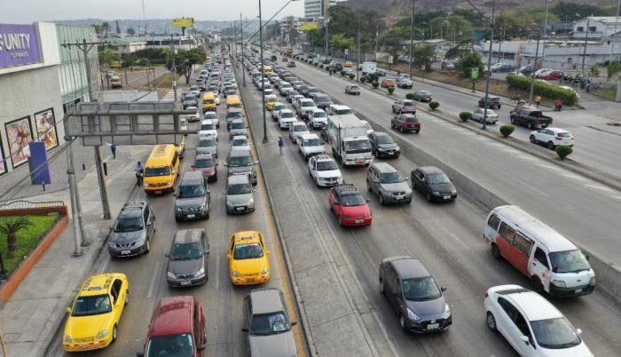 Cambio De Circulación En La Avenida Del Bombero Por Trabajos En Puente 8292