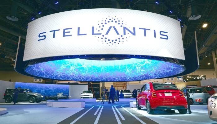 Stellantis crea una filial para explotar el negocio de la gestión de datos