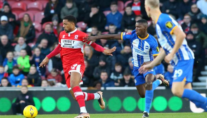 MOISÉS-CAICEDO-BRIGHTON-BORO