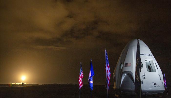 SpaceX lanza desde Flo
