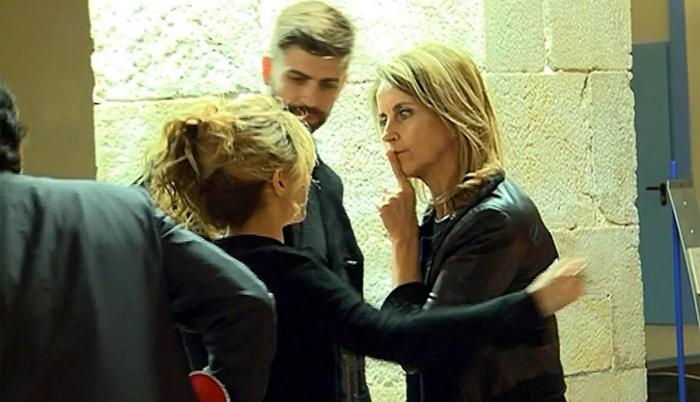 Shakira y Montserrat Bernabeu