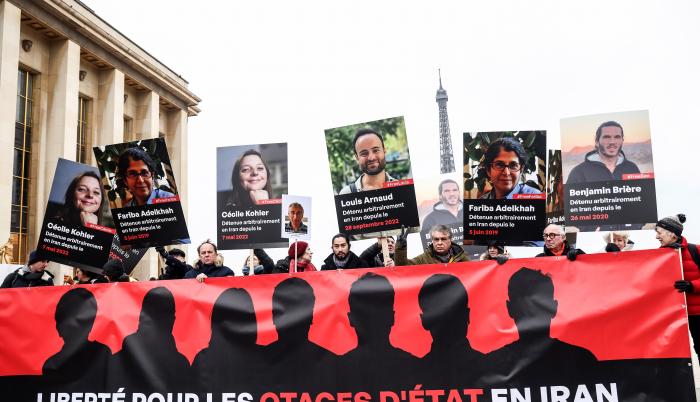 Paris rally in support (9978686)