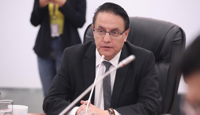 FERNANDO VILLAVICENCIO