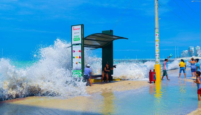 oleaje malecón