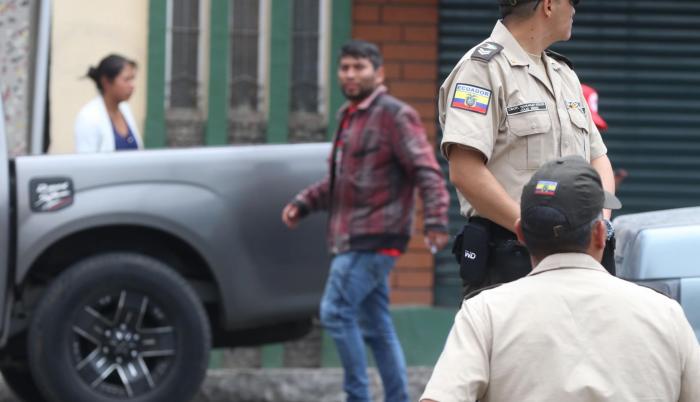 Las autoridades piden a la ciudadanía respetar las leyes para llevar a cabo una jornada electoral tranquila.
