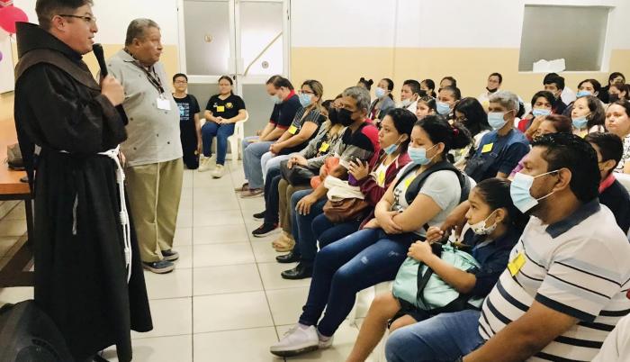 Sociedad_Iglesia Católica_Iglesia Nuestra Señora de Los Ángeles