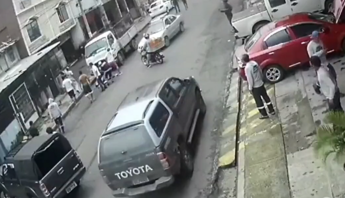 Guayaquil: conductor atropelló a un presunto delincuente