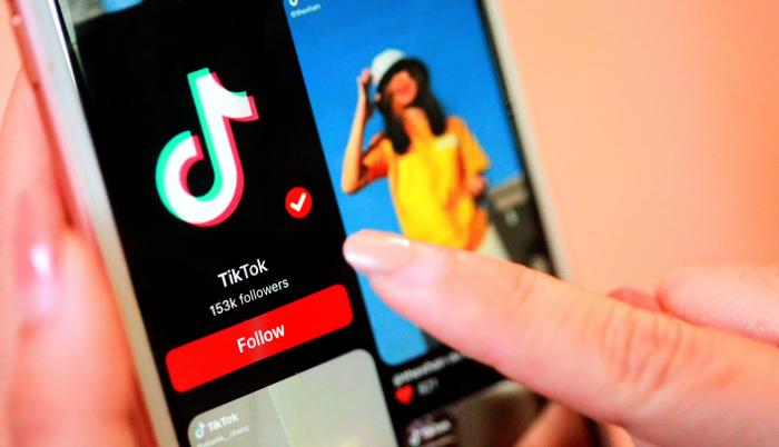 Tik tok