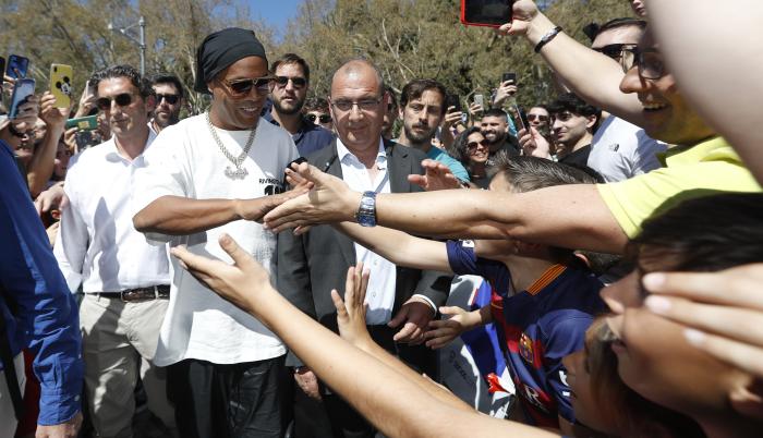 Ronaldinho y su deseo los niños en el fútbol