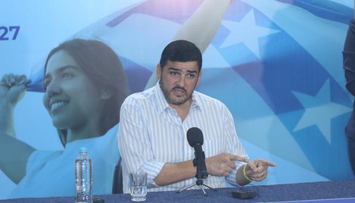 Aquiles Álvarez