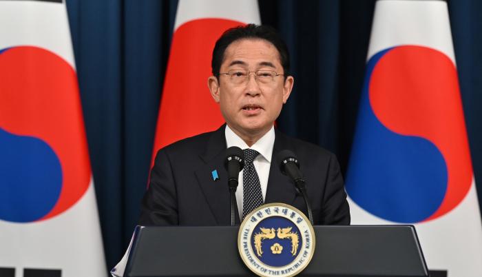 Fumio Kishida