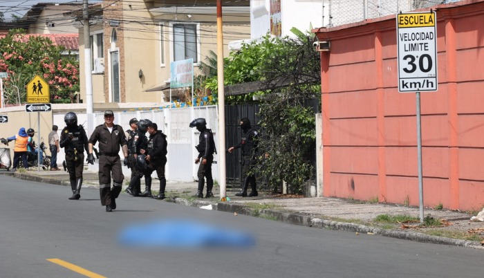 El hecho se registró en las calles Seis de Marzo y Francisco Segura, en el Barrio del Centenario