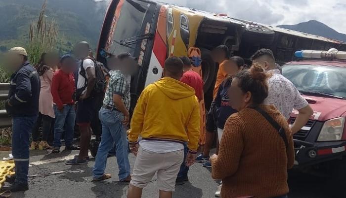 accidente Alóag