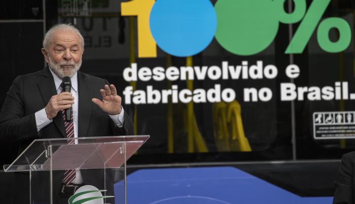 Lula inaugura la mayo (10671098)