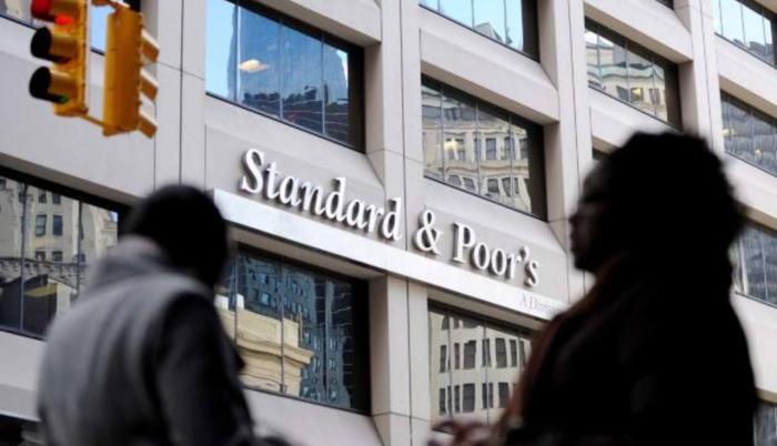 STANDARD & POOR 'S (4701076)